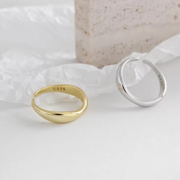 NEW 925 STERLING SILVER IRREGULAR WAVE ADJUSTABLE RING, CUTE RING, SHINY RING. - Picture 5 of 6